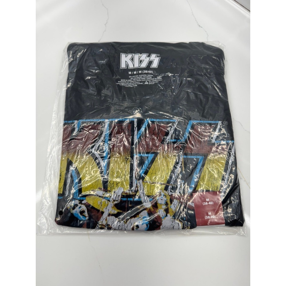 Kiss live in '75 tee shirt men's medium